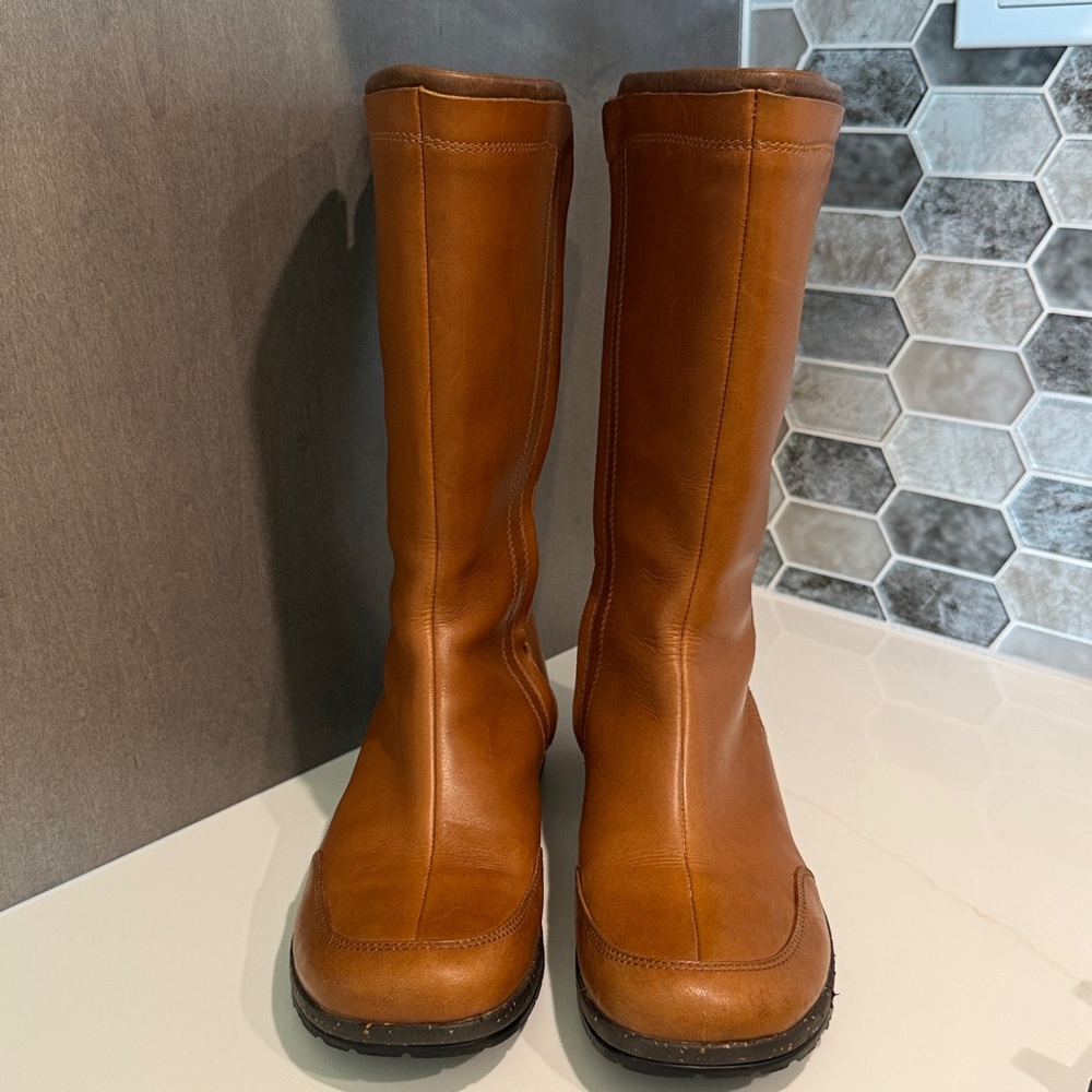 Teva Capistrano Waterproof Leather Mid Calf Boot - Picture 2 of 12